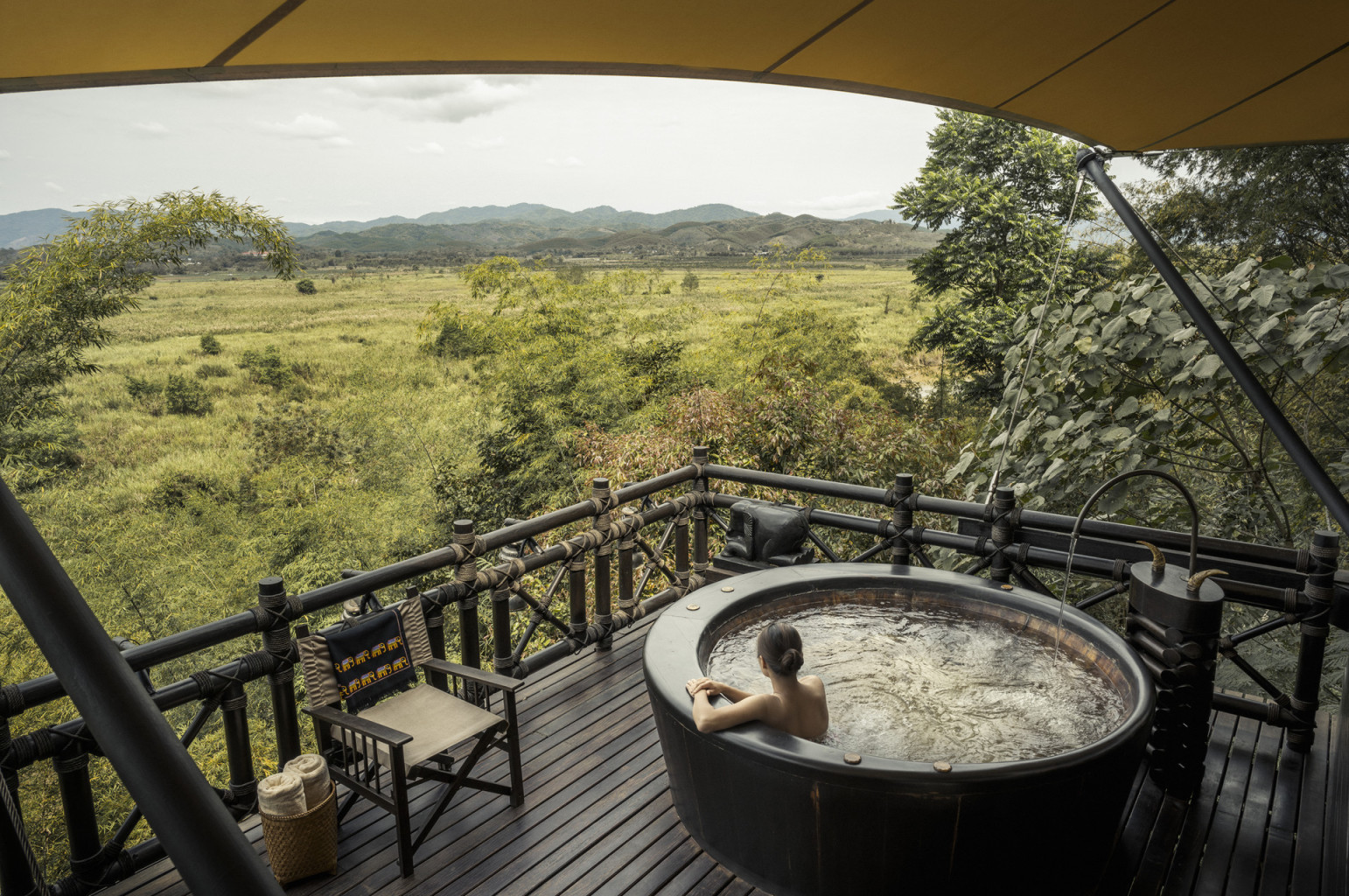 Four Seasons Tented Camp Golden Triangle - Deluxe Tent Terrace Jacuzzi