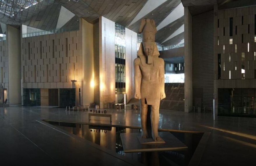 埃及大埃及博物館 (GEM) 必看珍寶拉美西斯二世巨像