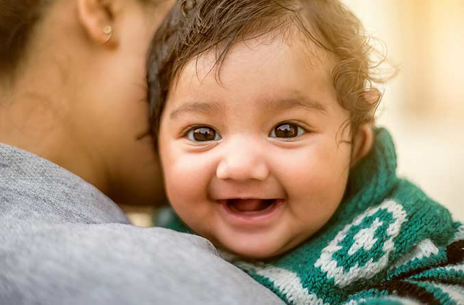 Bayi Anda: Tahapan Perkembangan Penglihatan Bayi