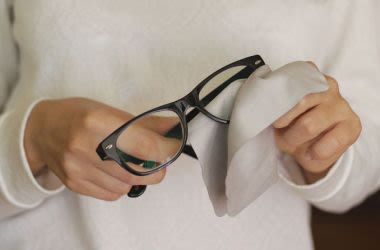 The Best Way To Clean Your Glasses