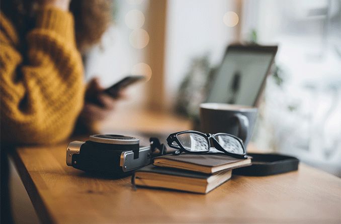 pair of Kodak lens glasses and camera