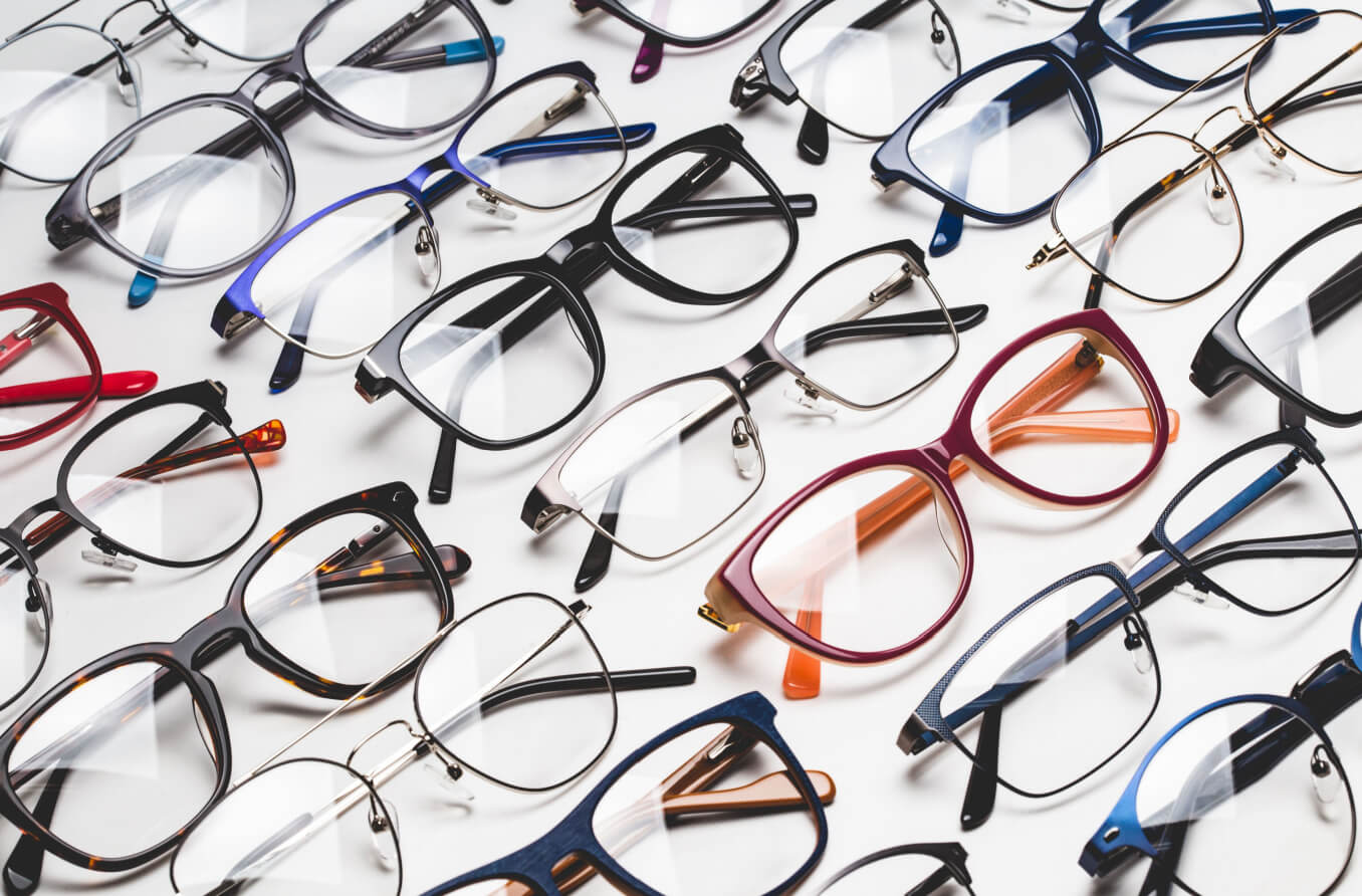 Estilos de gafas de sol que nunca pasan de moda - Moda & Salud Visual