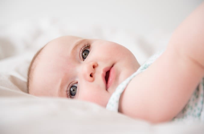 Evolution vue et yeux de bébé : naissance à 6 ans