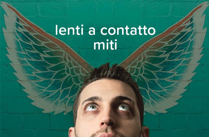 L'uomo con le ali guarda le parole