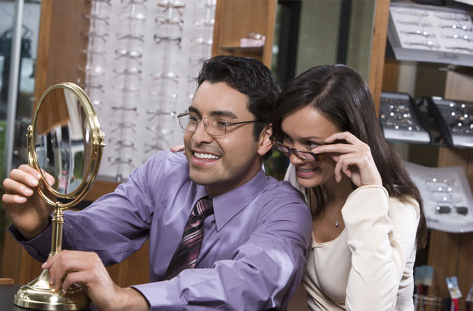 Gafas Progresivas ¿Cómo Elegir Los Mejores Cristales Multifocales?