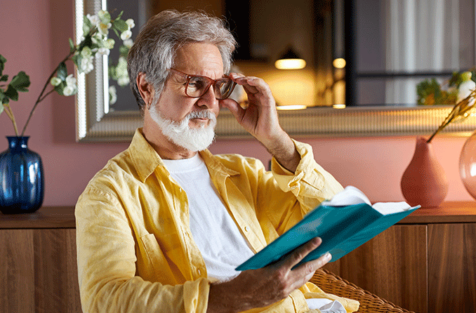 how to wear reading glasses