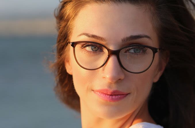 woman wearing discount glasses