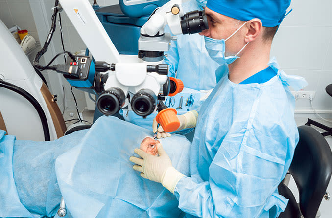 cataract surgery operation