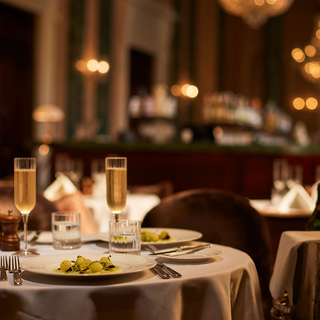 Delight in the splendour of our Grand Saloon as you enjoy a delicious 3 course meal