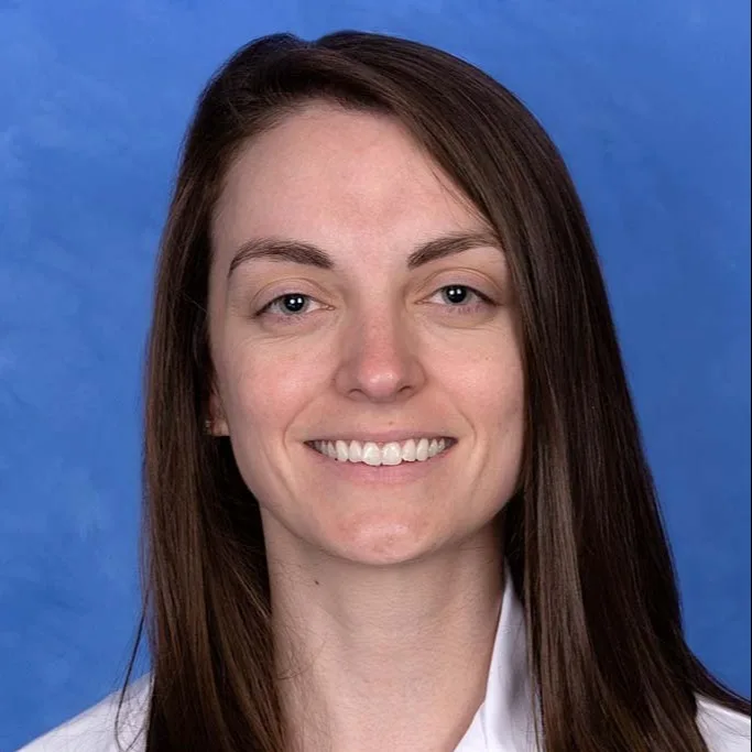 Profile Photo: Lindsay Stratchko