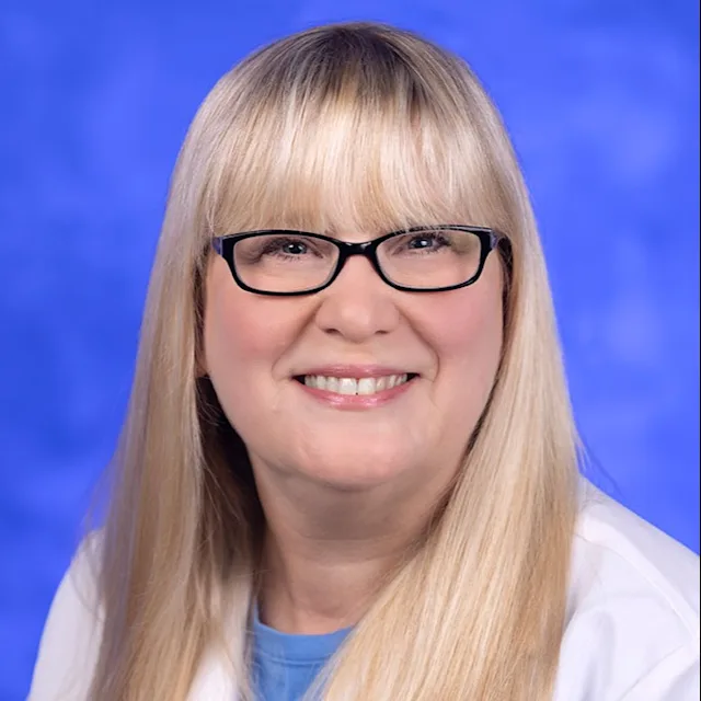 Profile Photo: Suzanne Firestone
