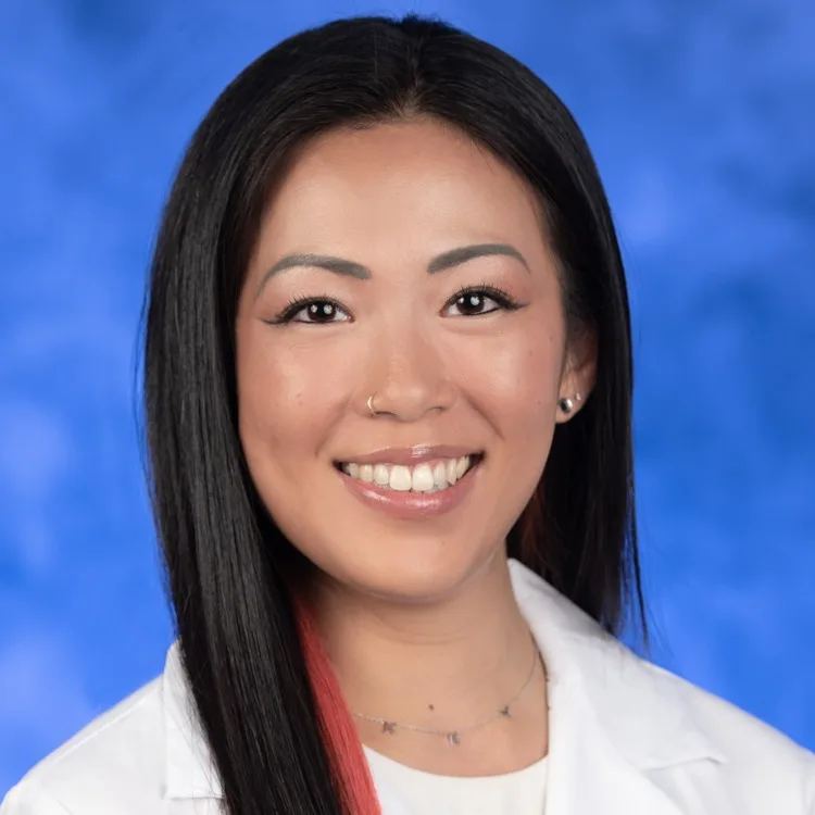 Profile Photo: Alice Yau