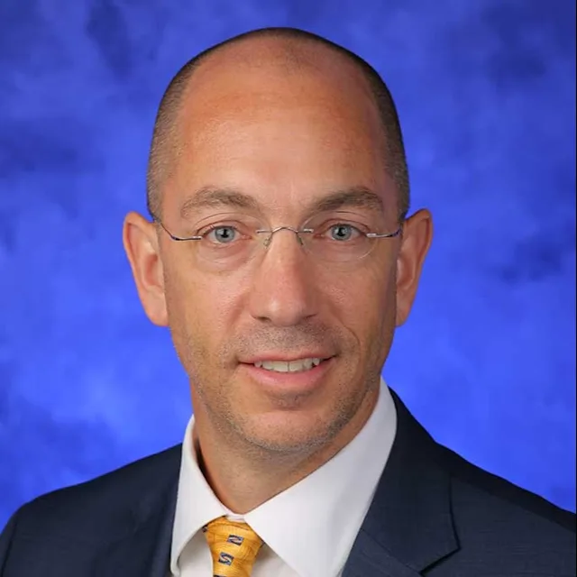 Profile Photo: Michael Hayes