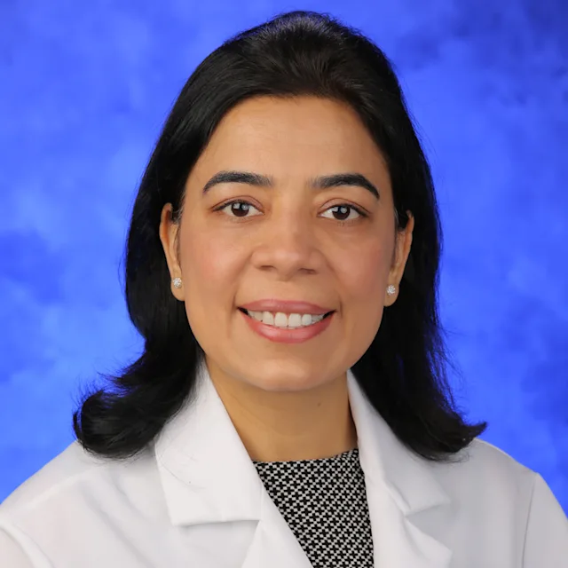 A professional photo of Arati Sharma