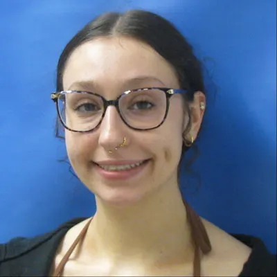 Profile Photo: Julia Randazzo