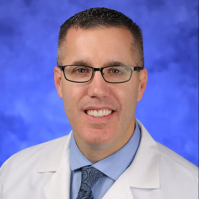Profile Photo: Thomas Samson