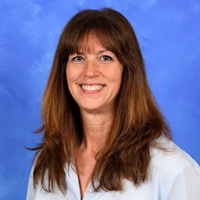 Profile Photo: Heather Perry