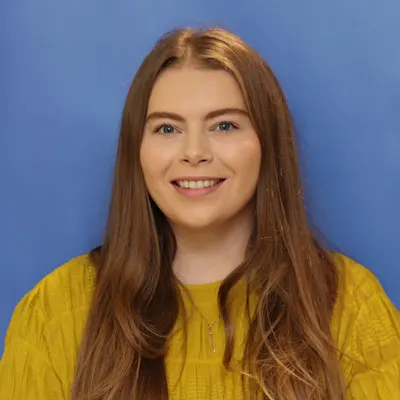 A student photo of Holley Gilmour