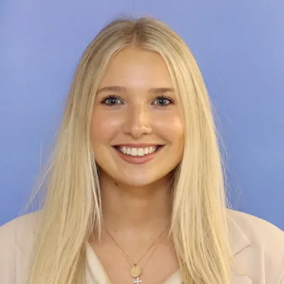 Profile photo: Lauren Wilder