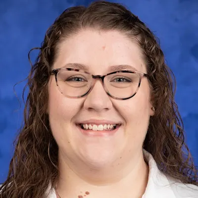 Profile Photo: Victoria Nudell