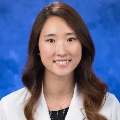 Esther Choi: Profile Photo