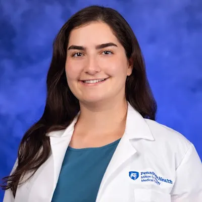 Profile Photo: Sara Khederzadeh
