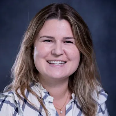 Profile Photo: Madeline Bernard
