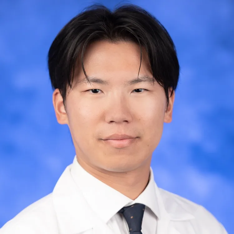 Profile Photo: Bowen Ding