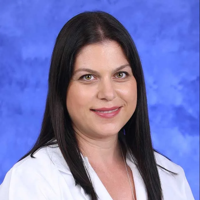 Profile Photo: Emel Kaya Aumann