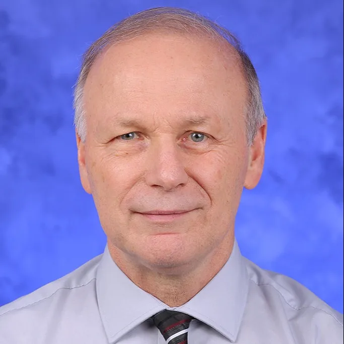 Profile Photo: Dennis Mujsce