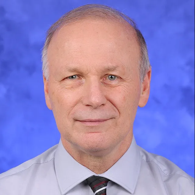 Profile Photo: Dennis Mujsce