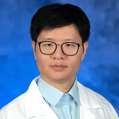 Profile Photo: Qianze Dong
