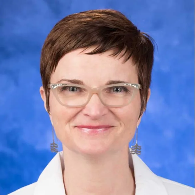 Profile Photo: Susan Calhoun