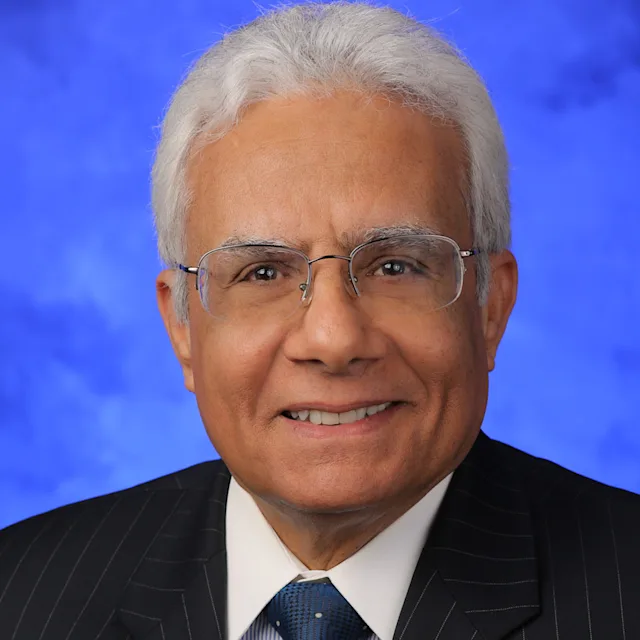 A professional photo of Karam El-Bayoumy