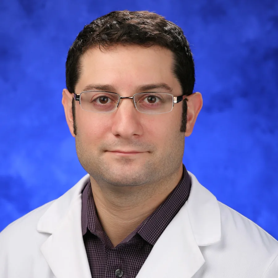 Profile Photo: Daniel Lotner