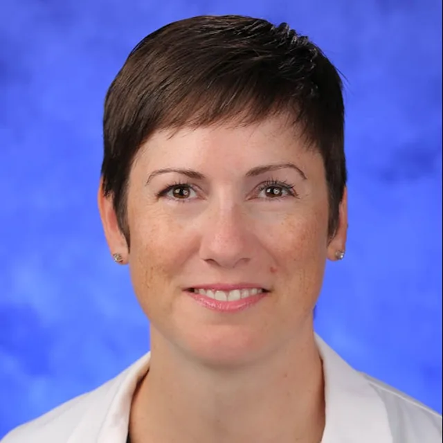 Profile Photo: Amy Westcott