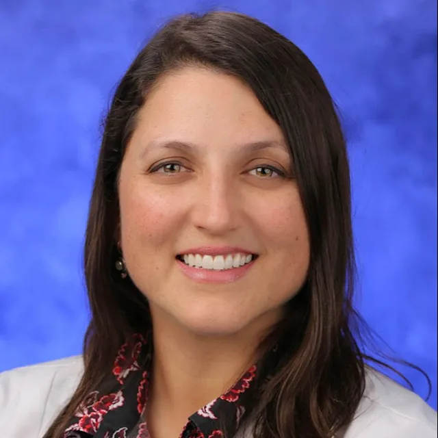 Profile Photo: Sarah Lewis