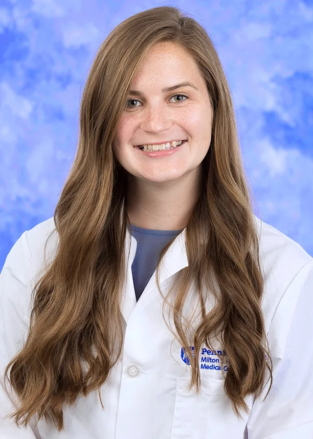 Profile Photo: Emily Gibbons