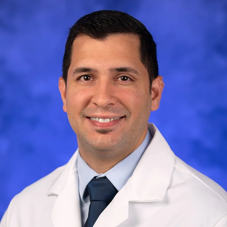 Profile Photo: Luis Navedo-Sanchez