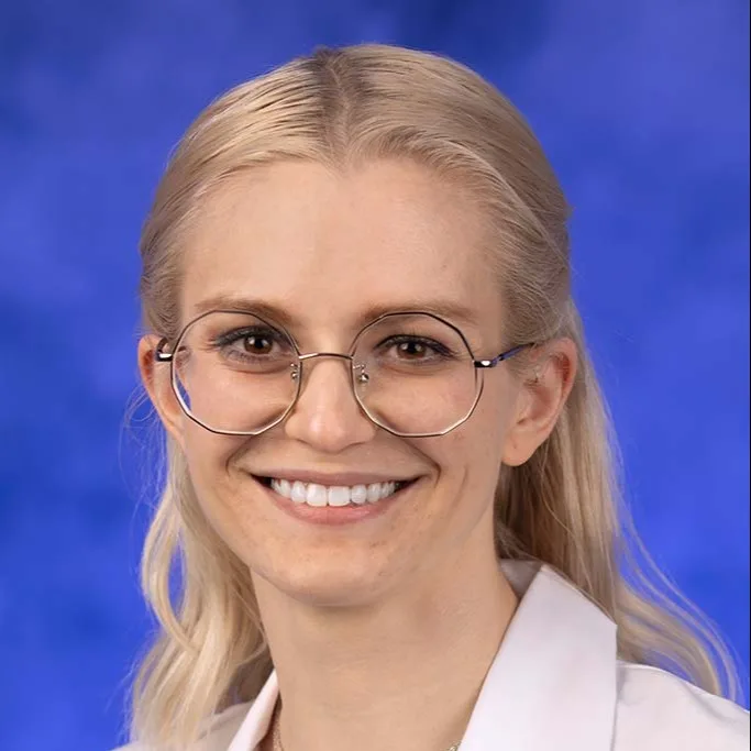 Profile Photo: Heather Schopper