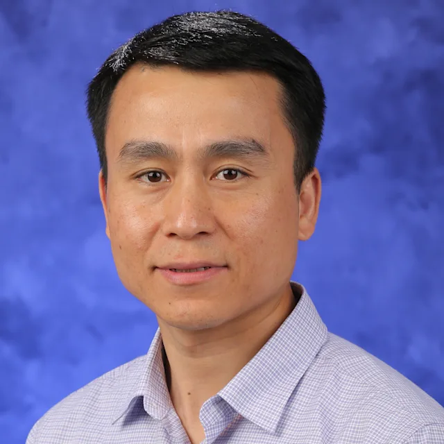 Profile Photo: Wei Li