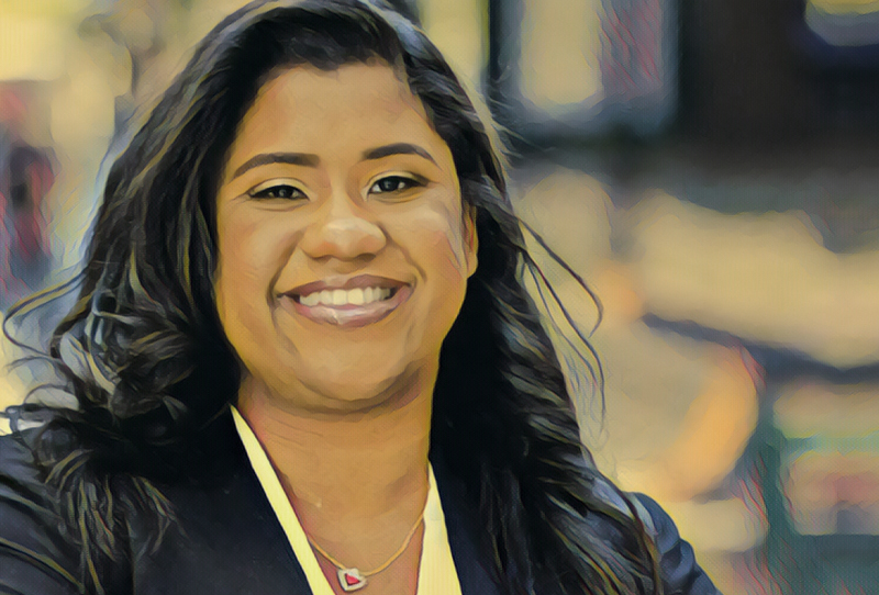 Carycruz Bueno headshot