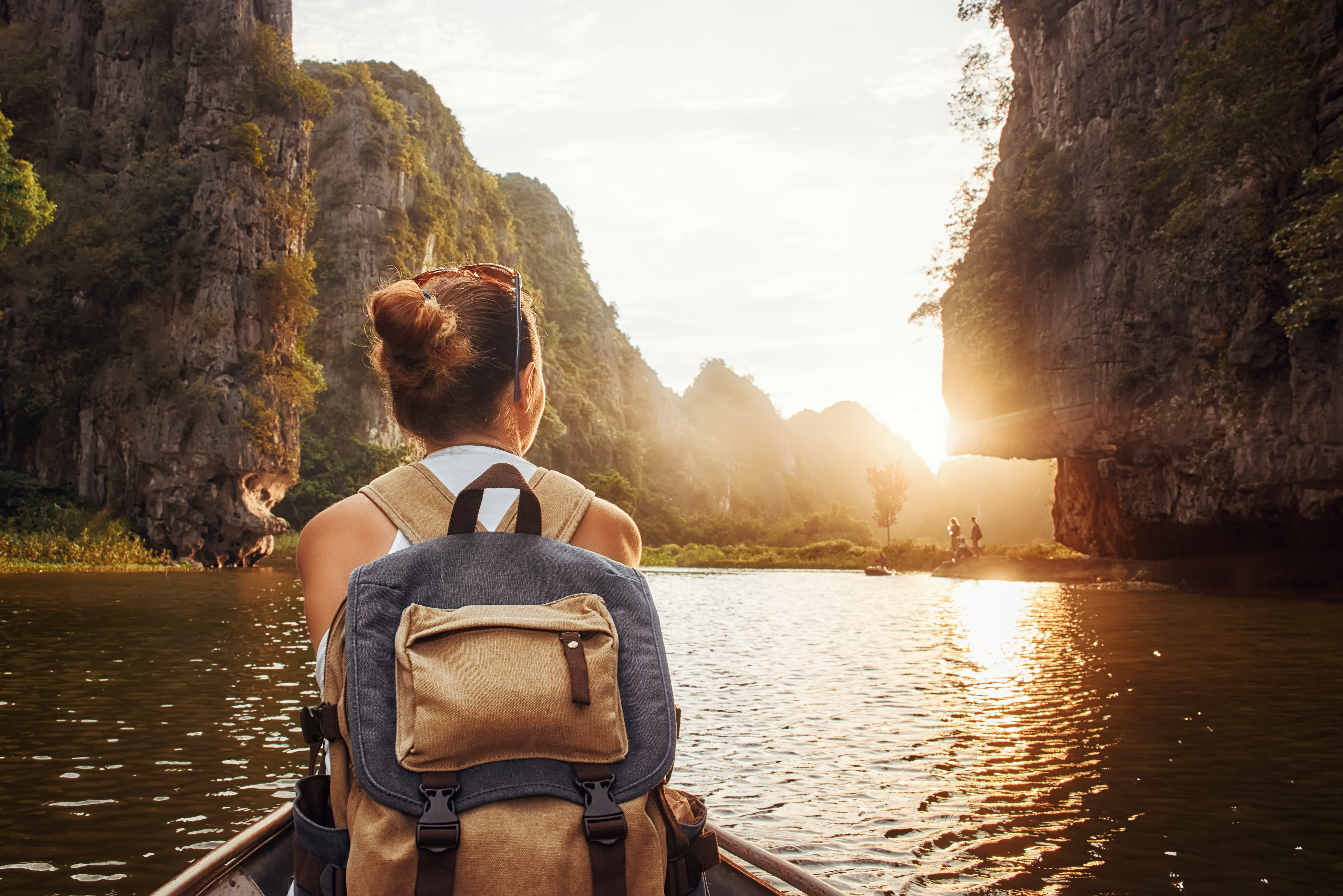 woman-kayak