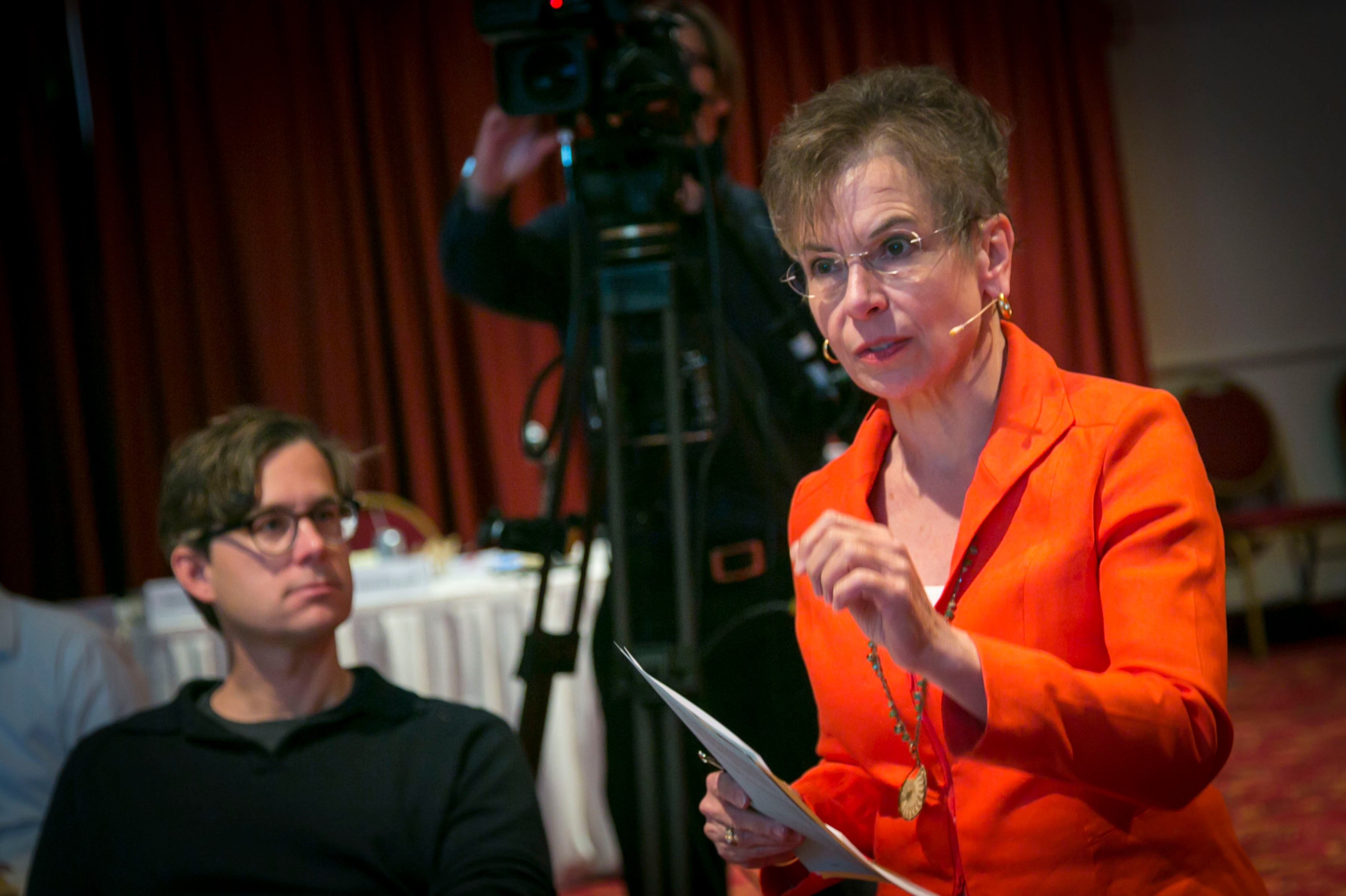 Marsha Lindsay Presenting