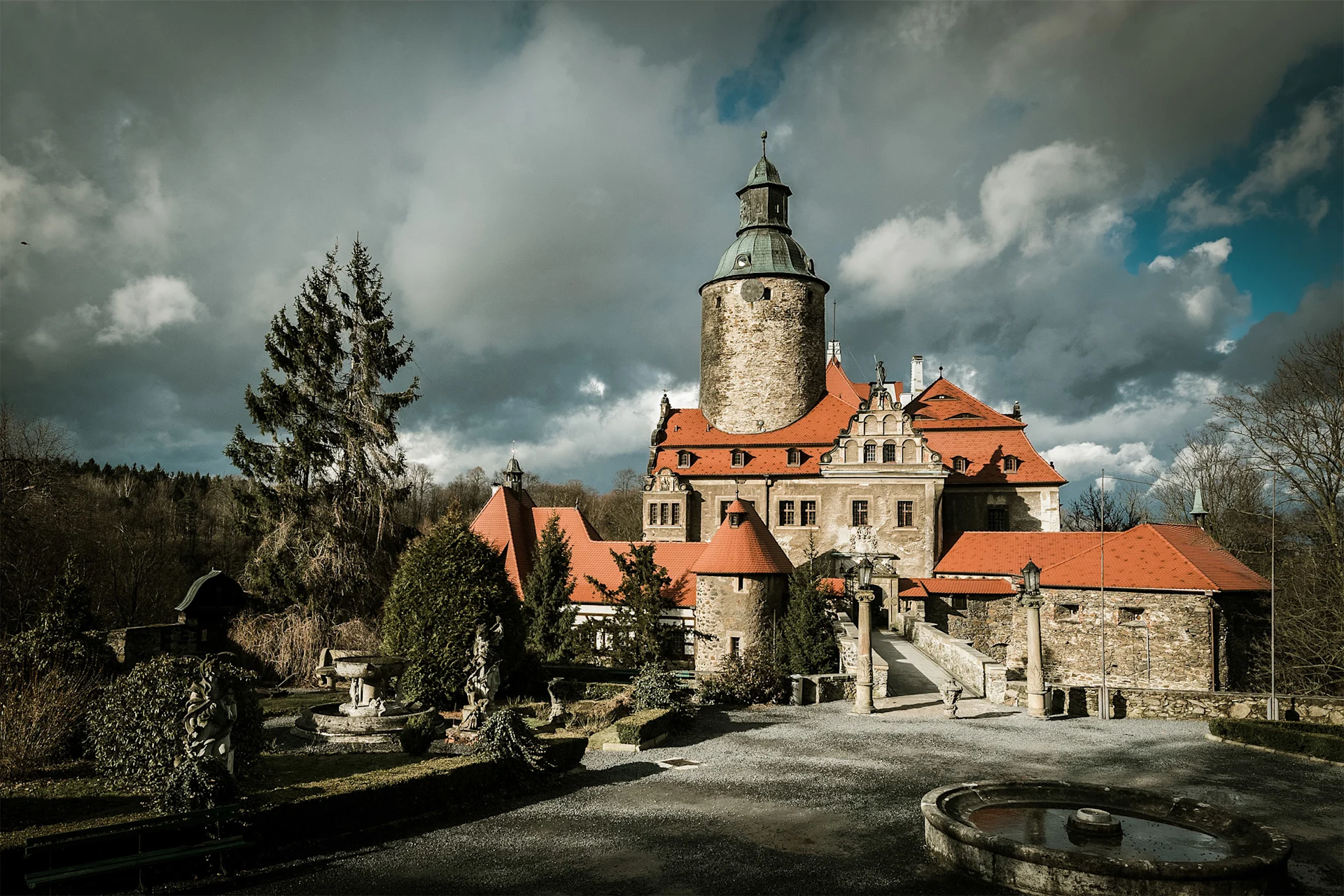 eu4-grandest-lan-2023 0000 czocha-castle-1