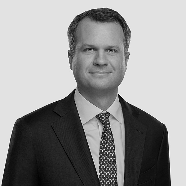 Robert Moriarty Jr. se-1146 tie 600px sq evbphoto retouched