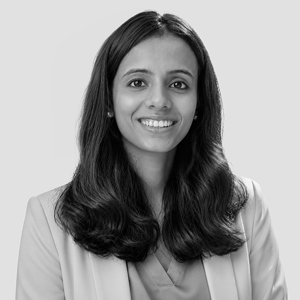 Priyanka Chavan evbphoto retouching B&W 600px sq