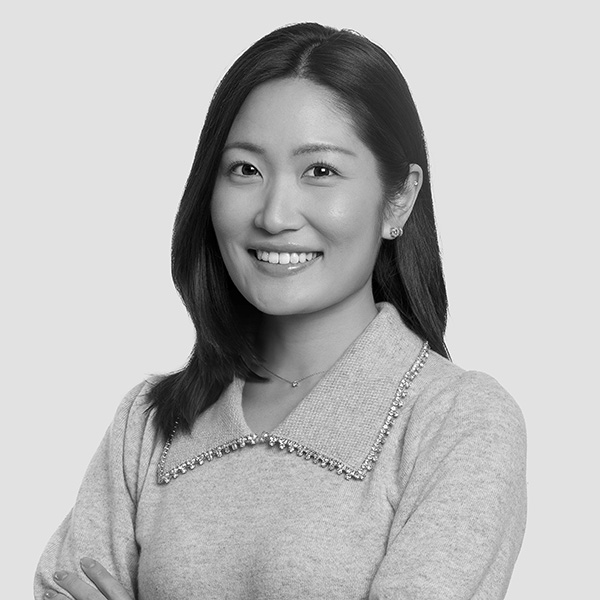 Christina Kang BI9A9231 B&W 600px sq ©2026 Eric van den Brulle