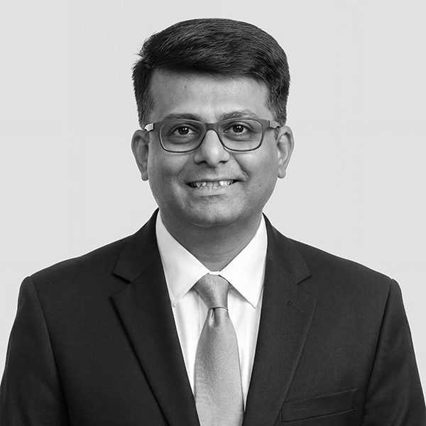 Hardik Vibhakar evbphoto retouching B&W 600px sq