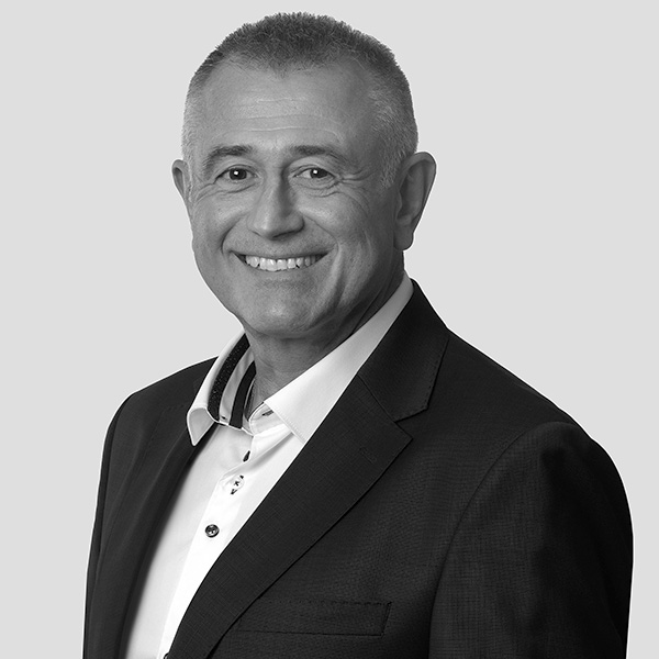 06 Ivan Radoslavo BI9A5947 B&W 600px sq ©2025 Eric van den Brulle